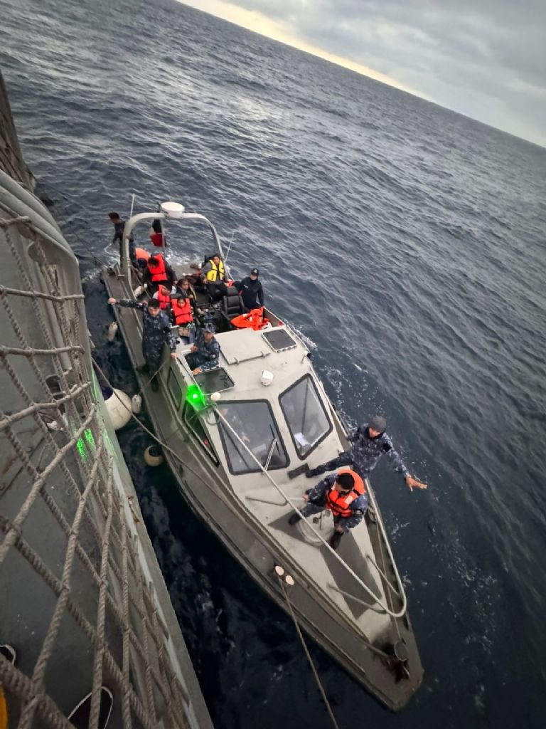 f768x1-232890_233017_4552