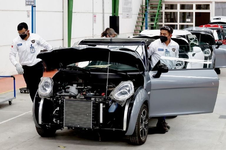 f768x1-233805_233932_5050