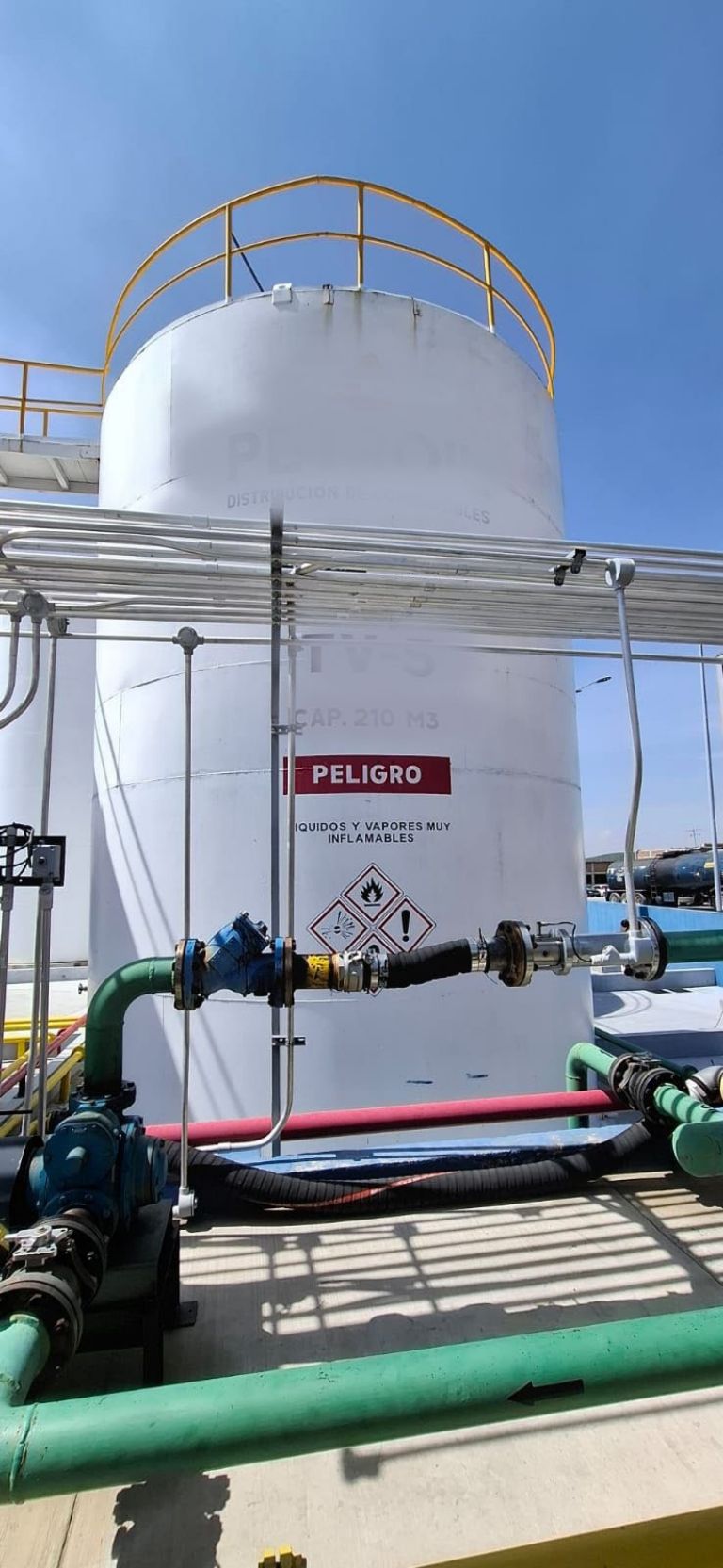 f768x1-233858_233985_5050-1