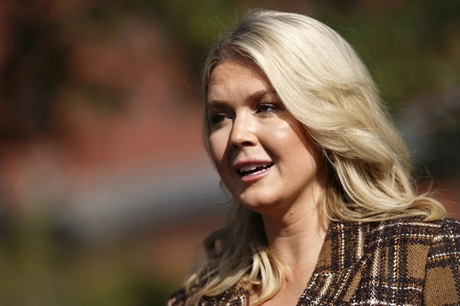 Hospitales estatus migratorio