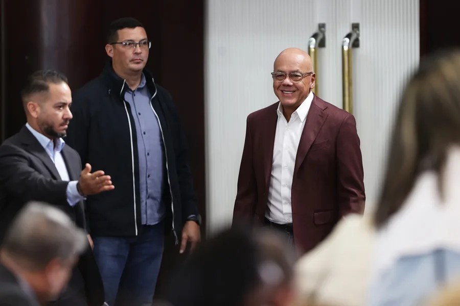 Venezuela asegura que el plan de atacar la embajada de EE.UU. en Caracas buscaba crear un motivo de guerra