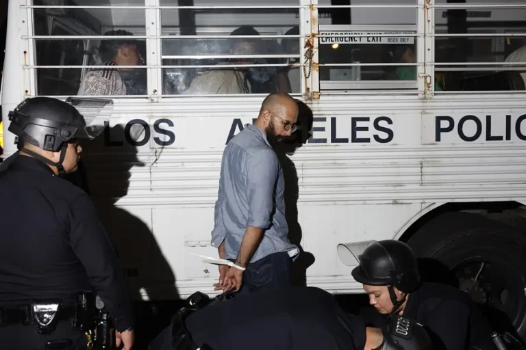 detenidos_los_angeles