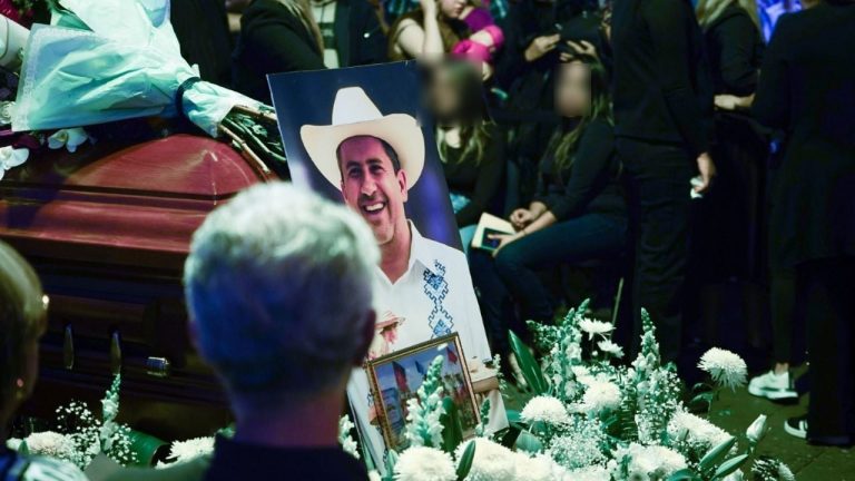 f1280x720-234813_366488_4424-1