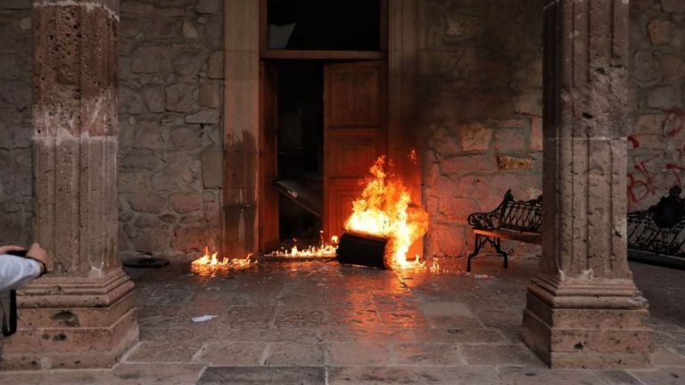 f1280x720-234824_366499_5375