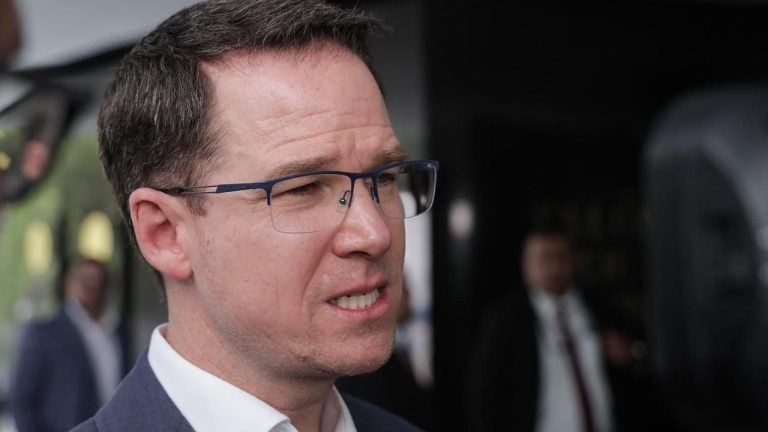 f1280x720-235105_366780_3549