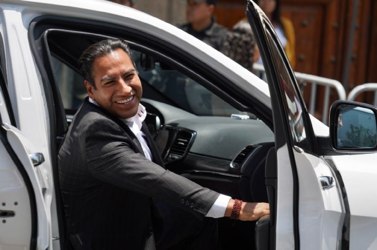 f768x1-235410_235537_5050