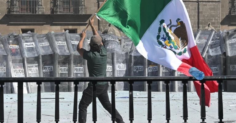 f768x400-235755_279658_5050 Eduardo Miranda