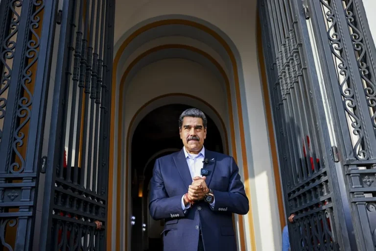 nicolas_maduro