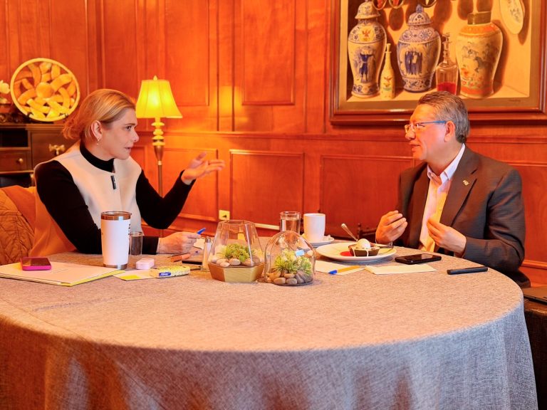 26f763ef d9c3 406c bebe b72a00a613c6