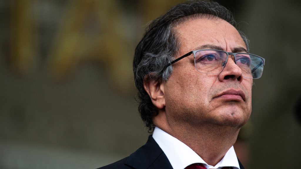 6958d452e9ff715ace6ba2c0