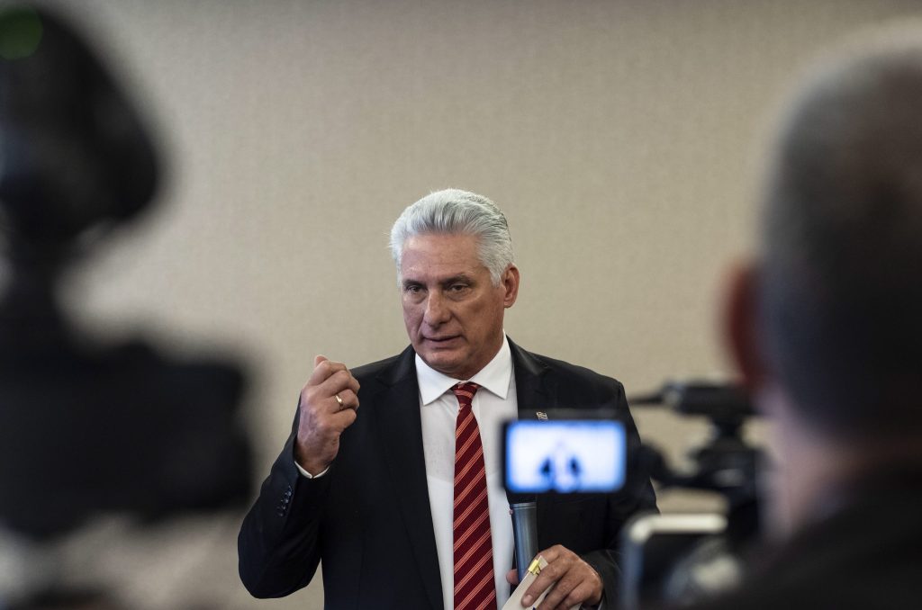 Ea2150 italy cuba diplomacy