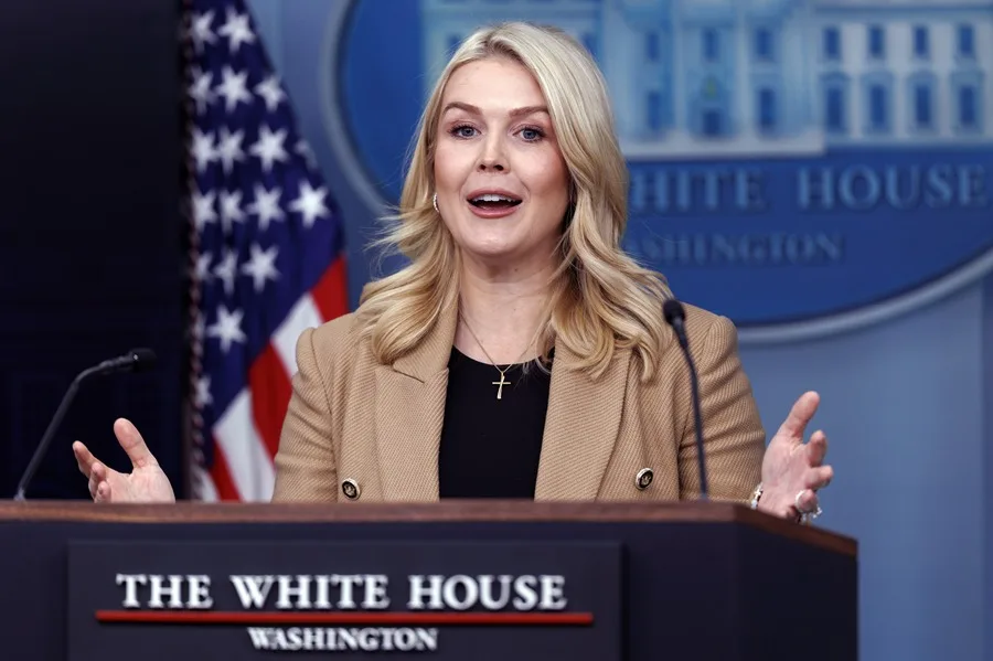 Karoline leavitt eeuu