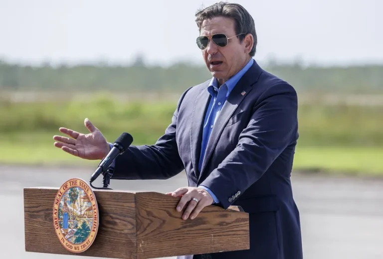 Ron desantis florida migrantes