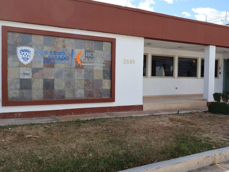 d875f6f9-1b68-43f5-8478-28f3b3dce009