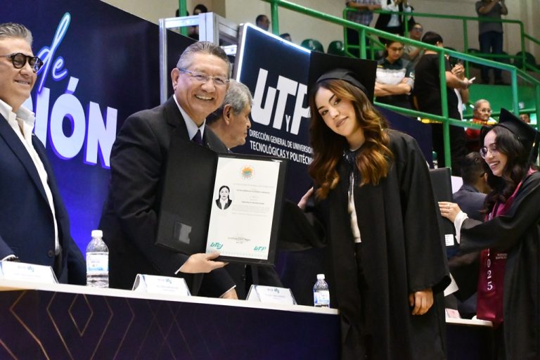 utcj-graduacion2028229