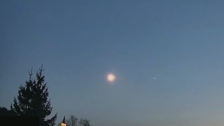 f1280x720-141226_272901_5050