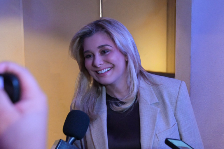 d9a1034c-6a61-4dda-ab18-d28df2dadcb1-1