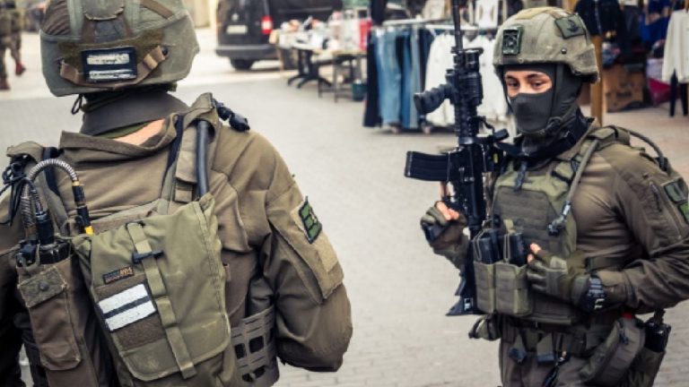 f1280x720-143671_275346_5050