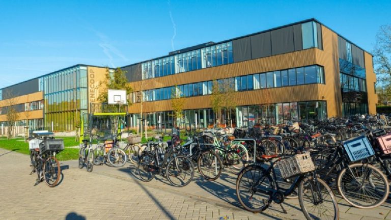 f1280x720-144549_276224_5050