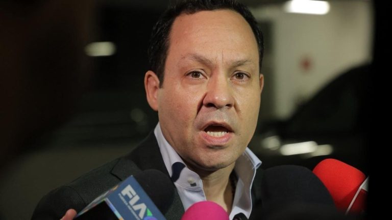 f1280x720-240679_372354_5561