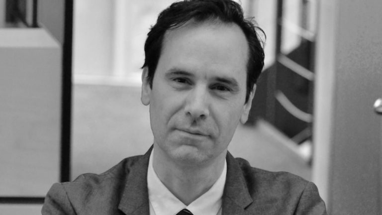 f1280x720-245097_376772_5425