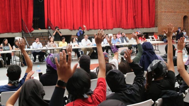 f1280x720-246104_377779_5050