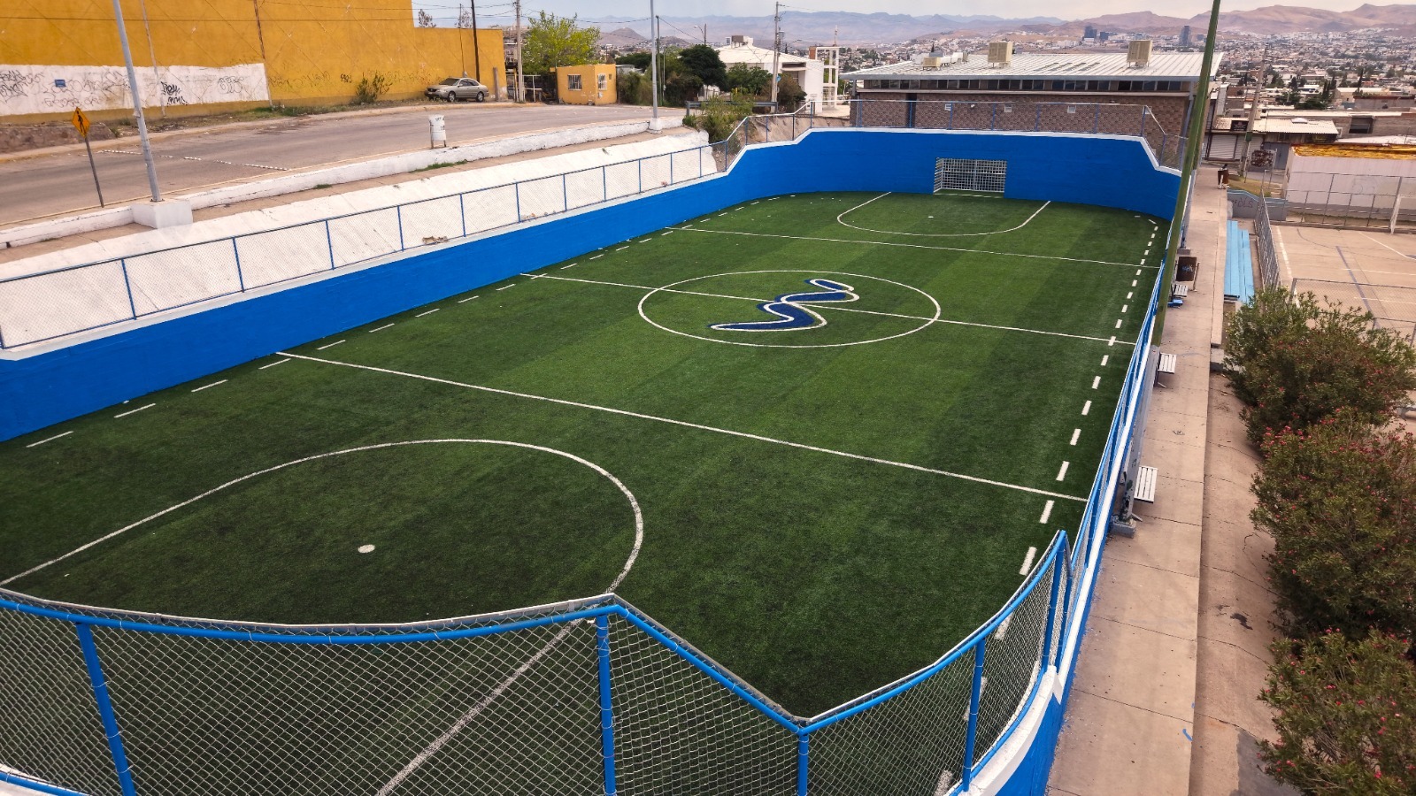 Registra avance de 50% cancha de la Rosario