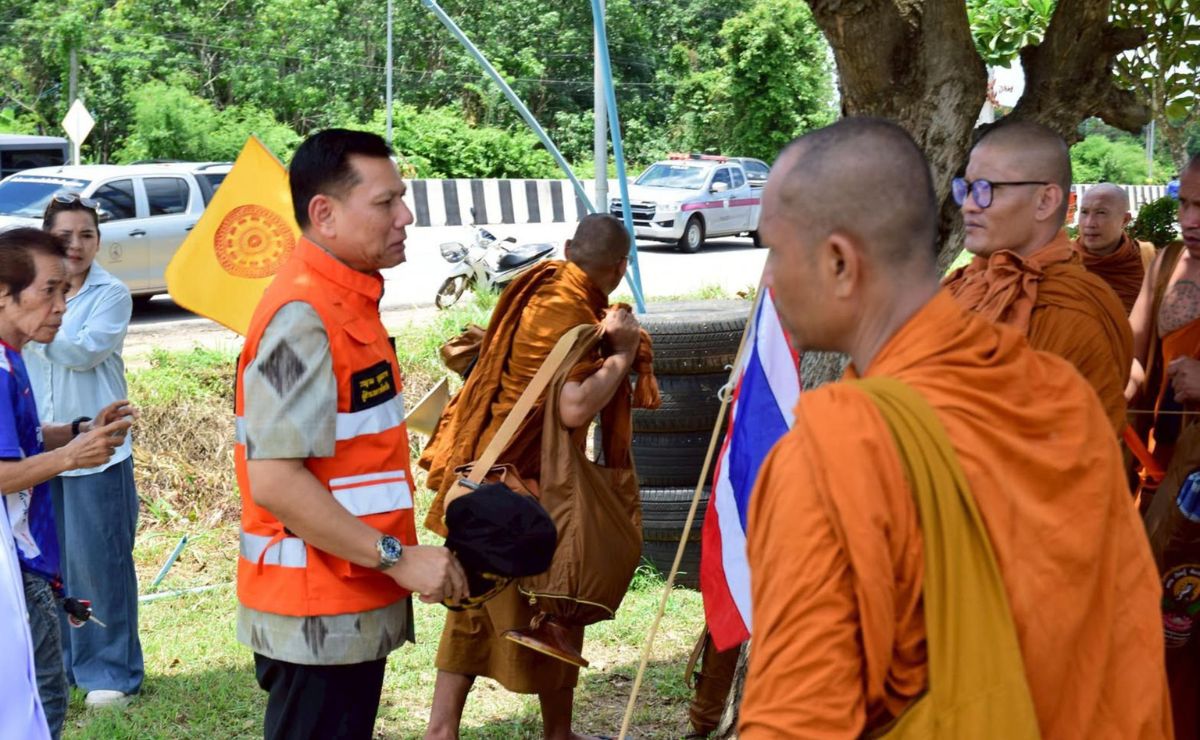 Adolescente atropella a monjes budistas en Tailandia; hay 8 muertos y 14 heridos - atencion-de-atropellamiento-de-monjes-budistas-en-tailandia