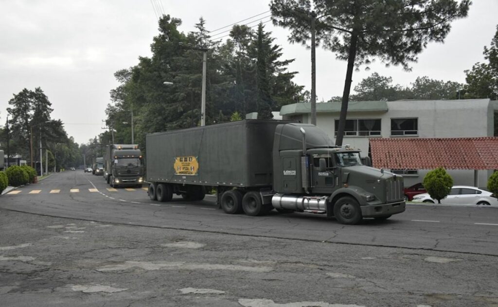 SEDENA mantiene puente logístico para enviar 28 toneladas de ayuda humanitaria a Venezuela - sedena-mantiene-puente-logistico-para-enviar-28-toneladas-de-ayuda-humanitaria-a-venezuela-3-1024x631