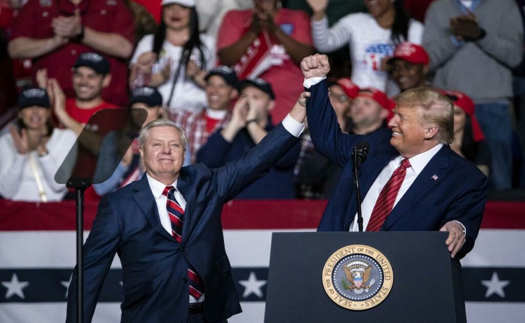 Tras la muerte de Graham, el trumpismo pierde una pieza clave y agrava la fragilidad republicana - tras-la-muerte-de-graham-el-trumpismo-pierde-una-pieza-clave-y-agrava-la-fragilidad-republicana-2-1024x631