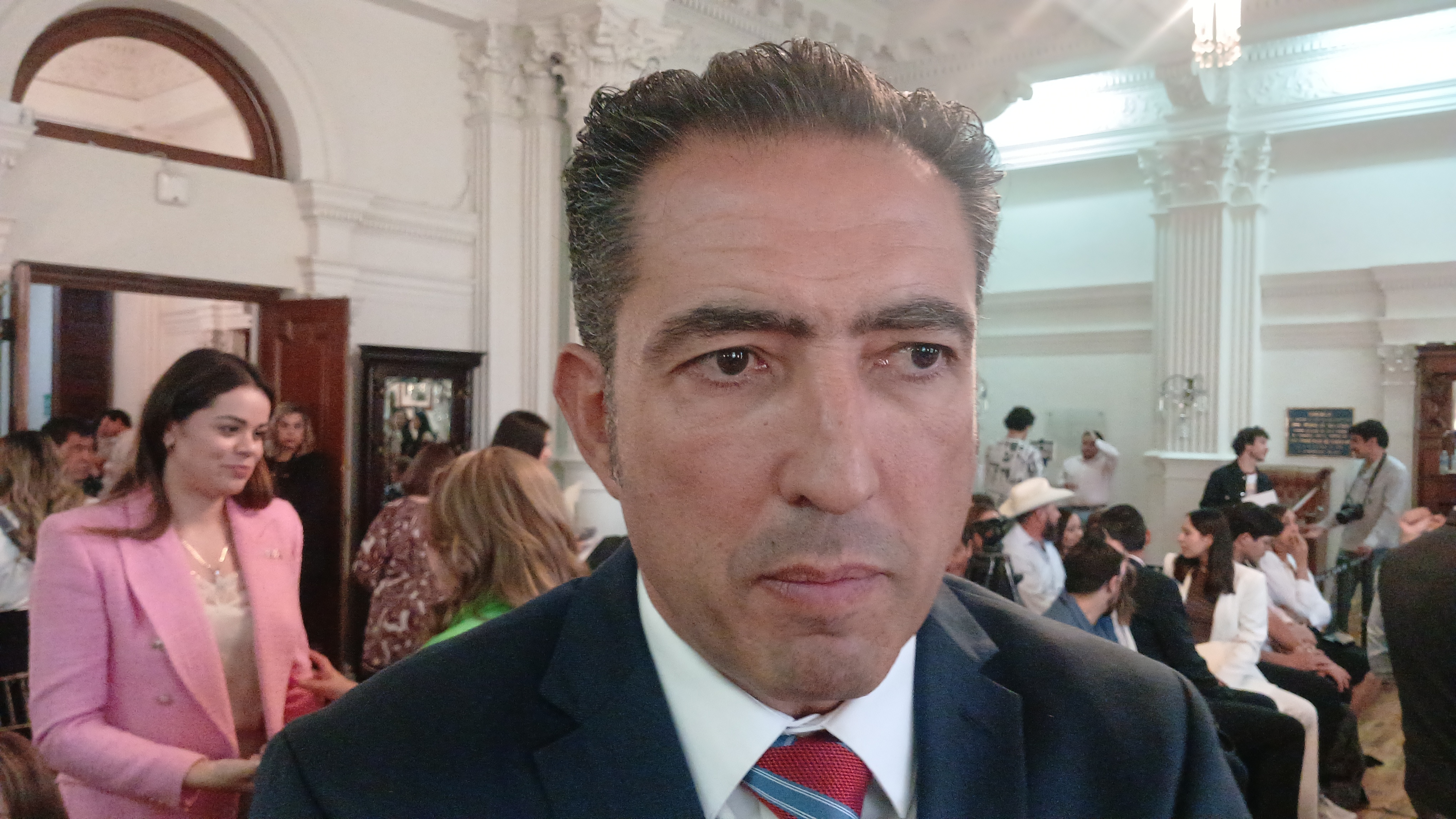 Pide Riggs protocolos preventivos por