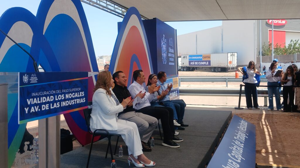 Inauguran paso superior en vialidad Los Nogales e Industrias