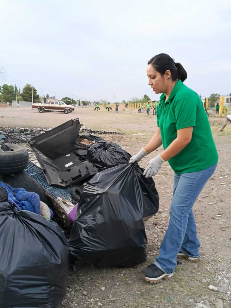 Concluye campaña “Juntos por una comunidad más limpia” con 7 toneladas de basura