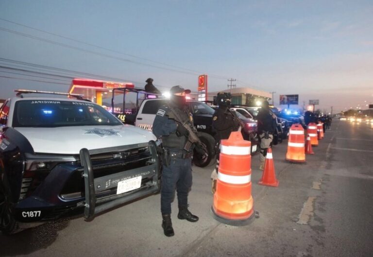 Ex policía texano mata a 3 sujetos en Saltillo