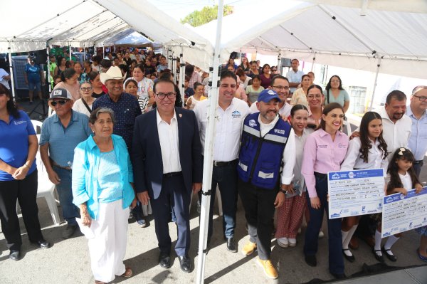 Entrega Estado obra hidráulica y apoyos en Rosales