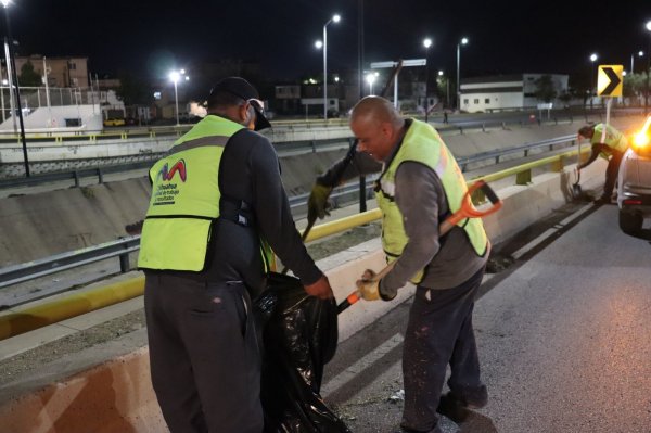 Refuerza Gobierno Municipal limpieza nocturna en vialidades del norte de Chihuahua Capital