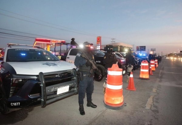 Ex policía texano mata a 3 sujetos en Saltillo