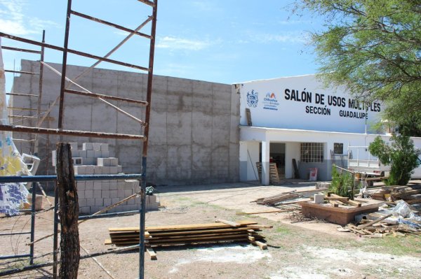 Avance de más del 80% en ampliación salón en Guadalupe