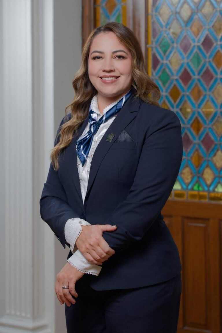Alondra Martínez presenta su renuncia al IMPLAN