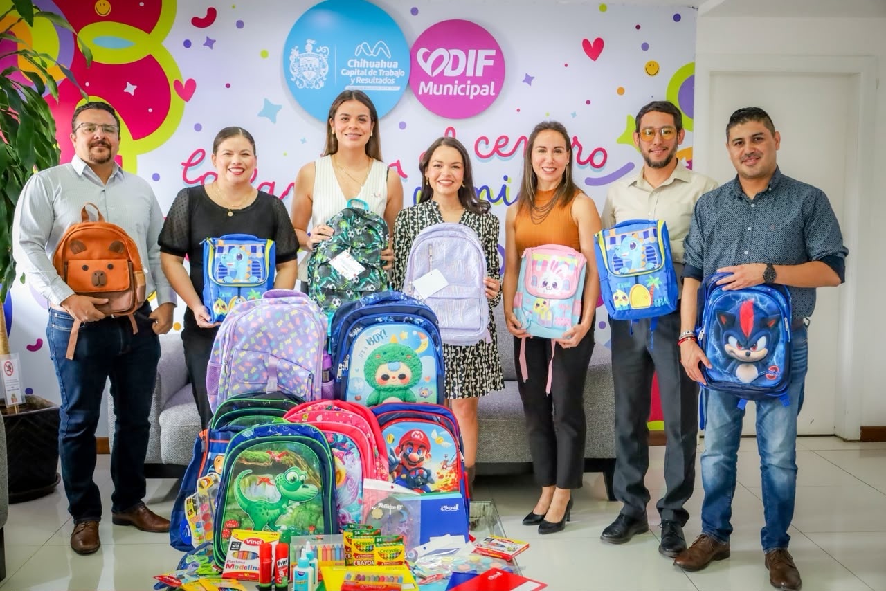 whatsapp-image-20260819-at-100120-am-298746310-1 Recabados mil 500 kits escolares con Reto Útil
