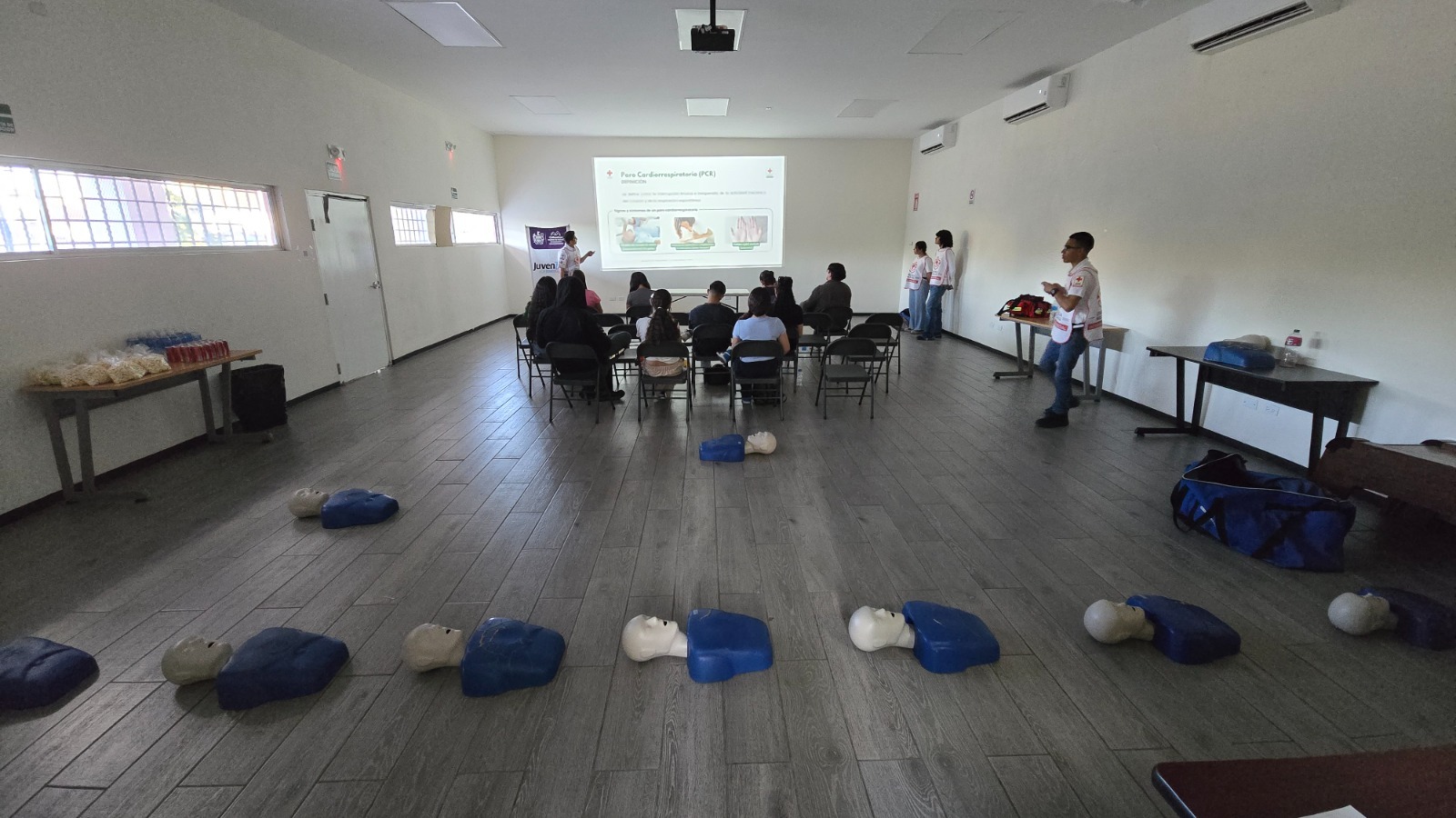 Lleva Municipio taller de primeros auxilios a jóvenes