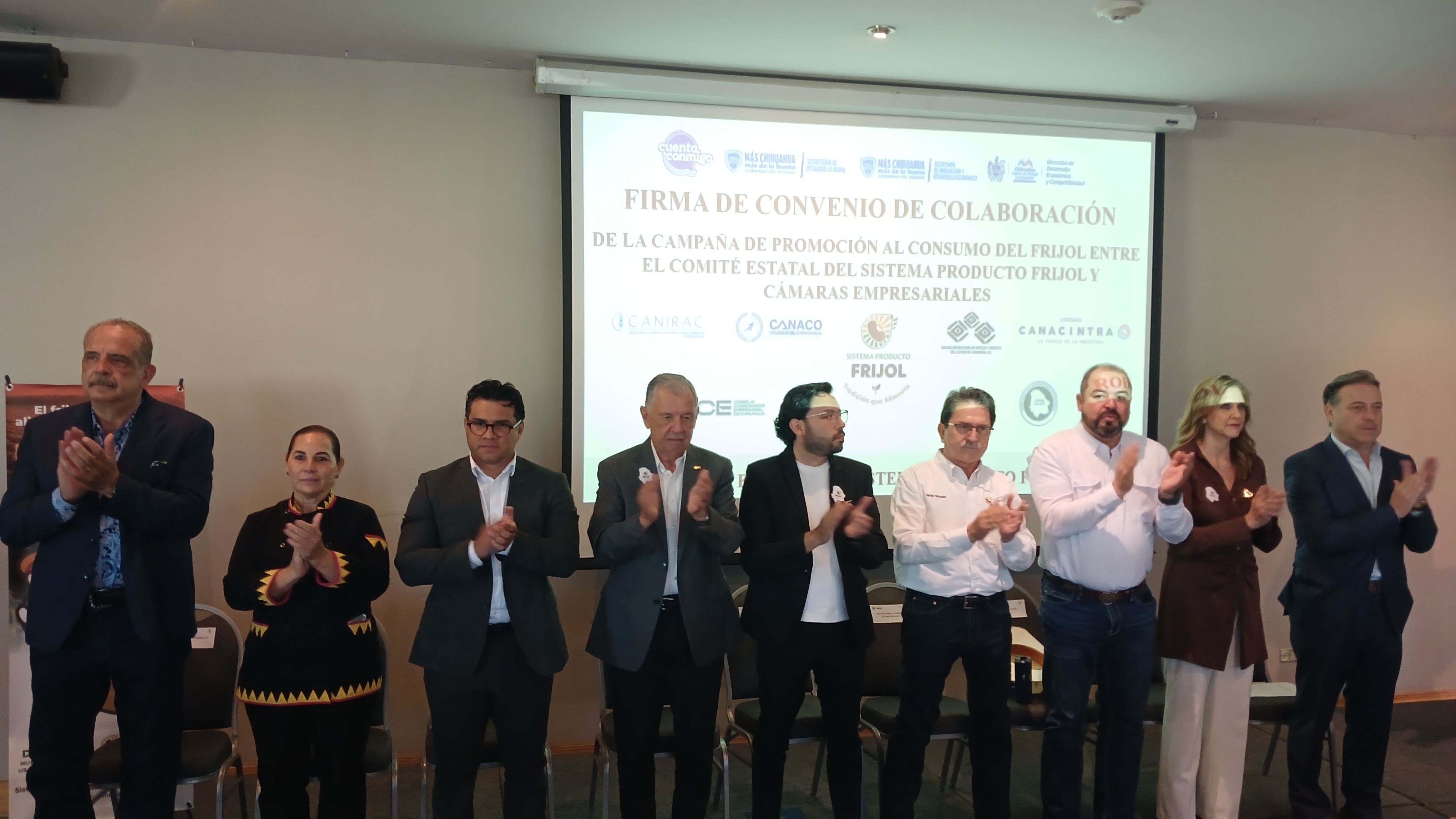 Firman el Sistema Producto Frijol y cámaras empresariales convenio para fortalecer la promoción
