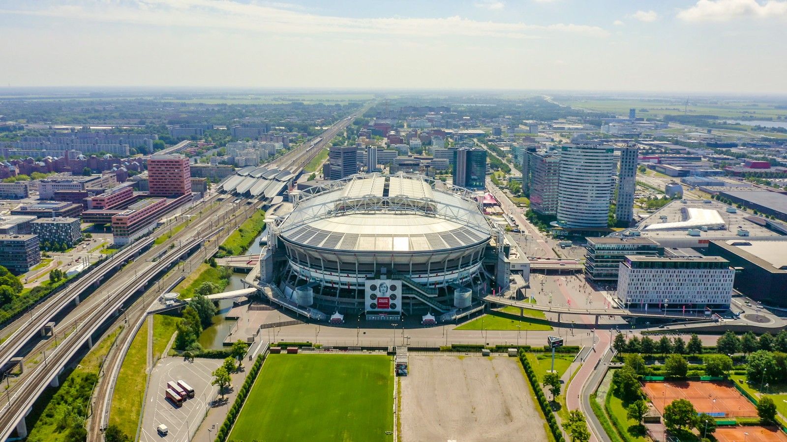 johan-cruijff-arena-hd.jpg