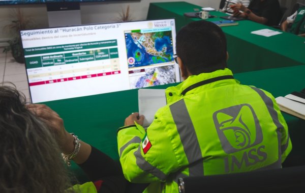 Instala IMSS Unidad de Protección Civil en sesión permanente