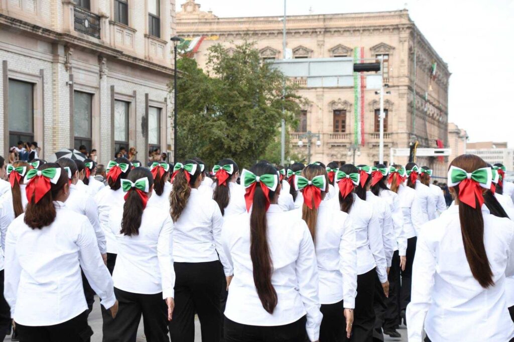 Todo listo para el desfile cívico-militar patrio