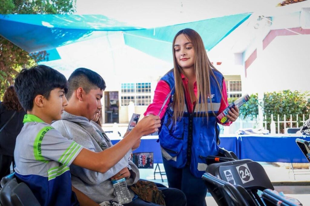 Ha entregado DIF Municipal útiles escolares a más de 5 mil NNA