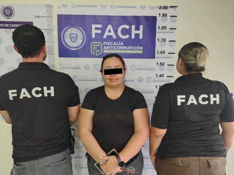 FACH detiene a ex funcionaria por peculado