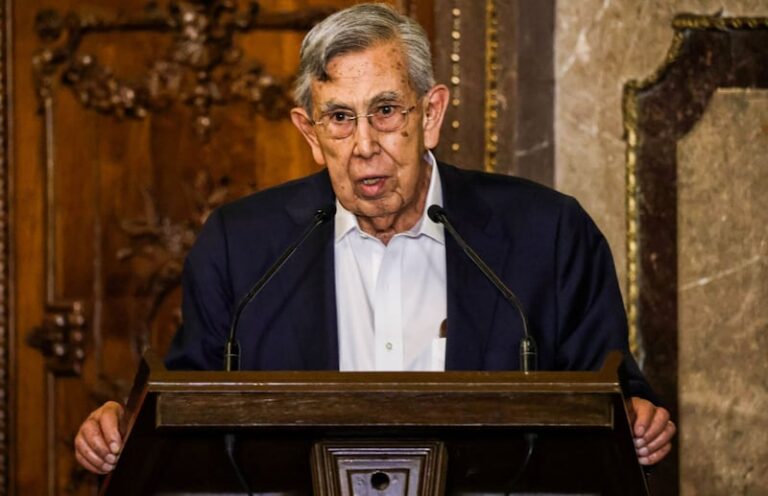 Cuauhtémoc Cárdenas muere